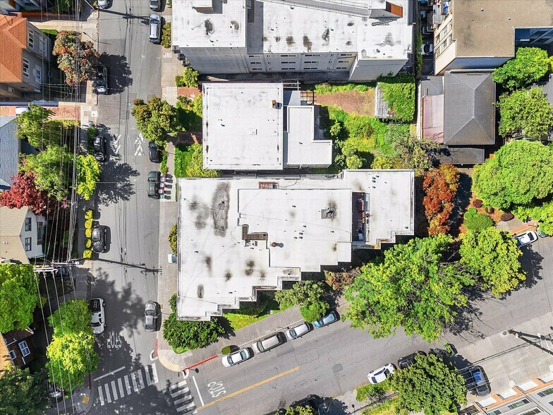 More Photos Of 469 Van Buren Ave, Oakland Apartments For Sale