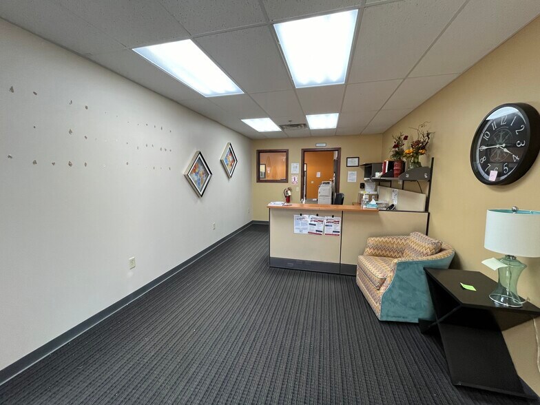 More Photos Of 342 42nd St S, Fargo Manufacturing For Sale