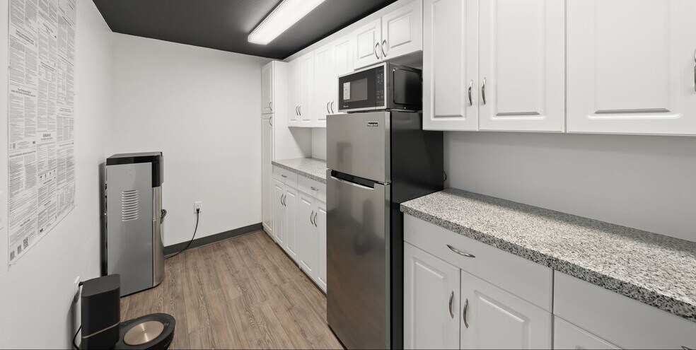 More Photos Of 400 W Ocean Blvd, Long Beach Apartments For Lease