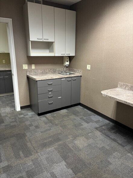 More Photos Of 6480 Main St, Buffalo Medical For Sale