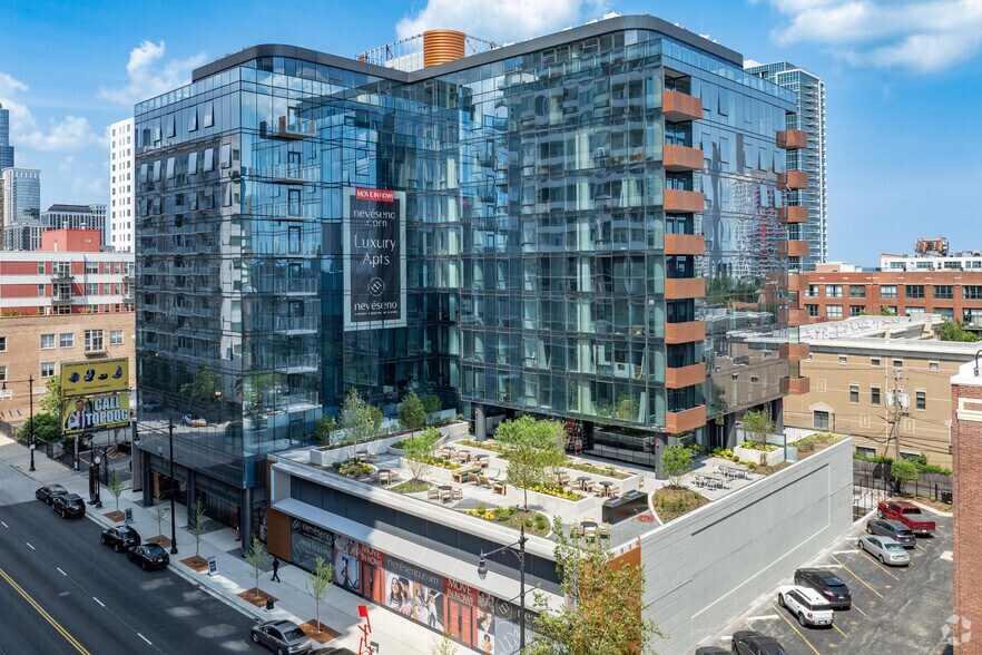 Primary Photo Of 1717 S Michigan Ave, Chicago Apartments For Lease