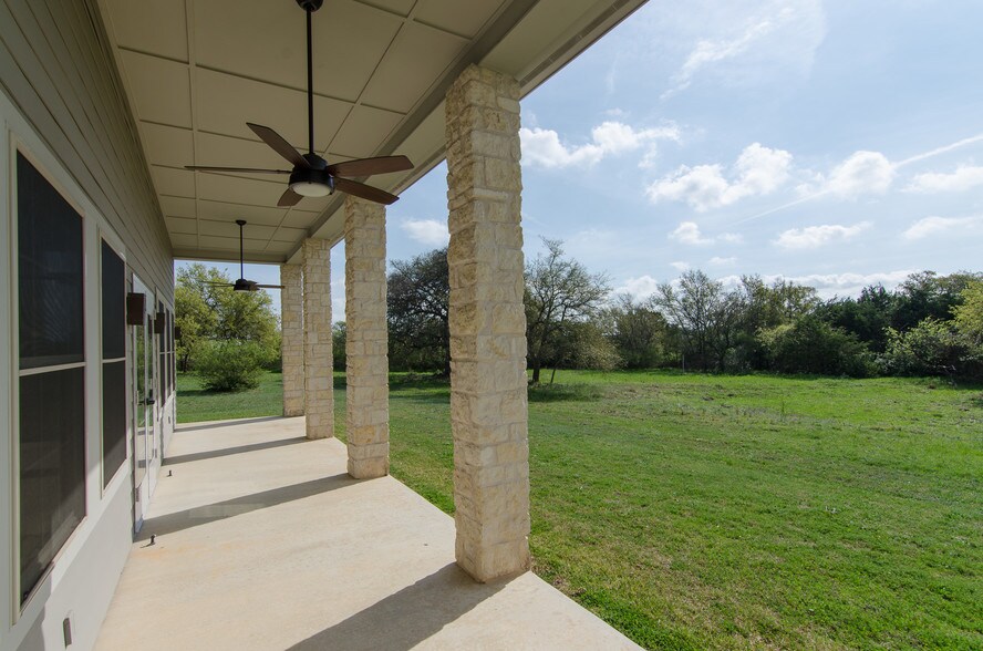 More Photos Of 400 Old Highway 290, Dripping Springs Healthcare For Sale