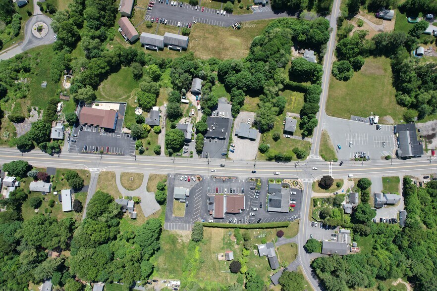 More Photos Of 69 Main St, Lakeville Office For Sale