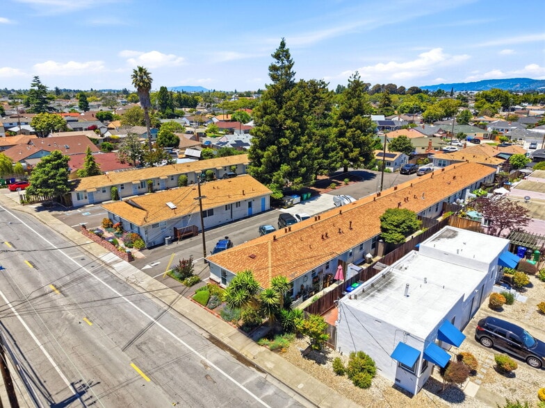 More Photos Of 755 Fargo Ave, San Leandro Apartments For Sale