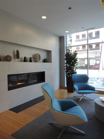 More Photos Of 1209 W Arthur Ave, Chicago Apartments For Lease