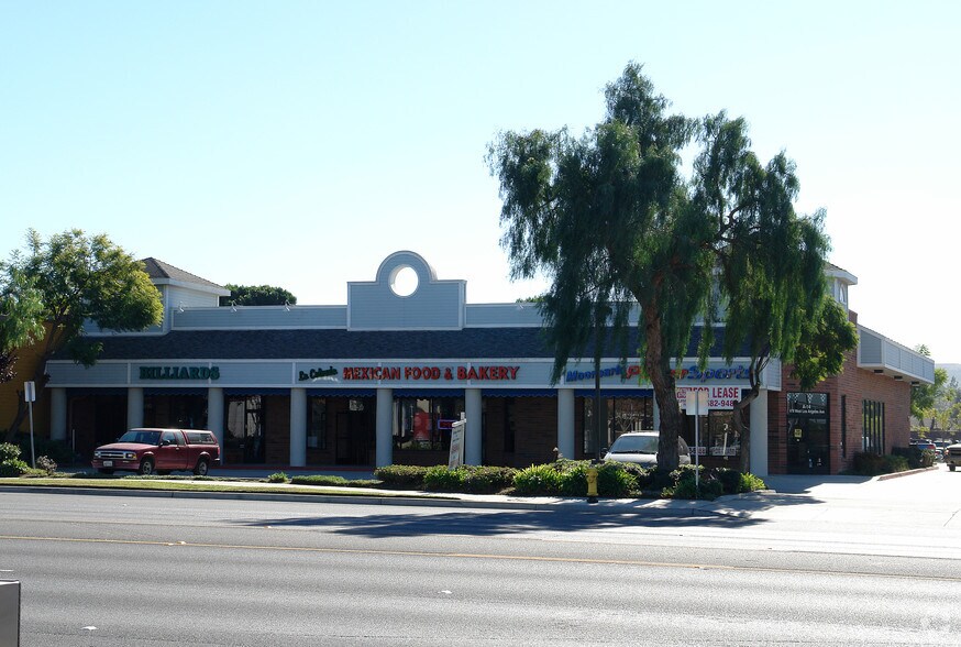 More Photos Of 476 W Los Angeles Ave, Moorpark Auto Repair For Lease