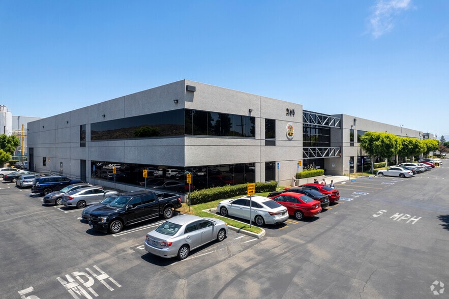More Photos Of 21605-21615 Plummer St, Chatsworth Light Manufacturing For Lease