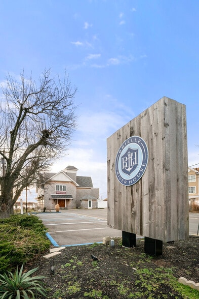More Photos Of 1 Ocean Ave, Brielle Restaurant For Sale