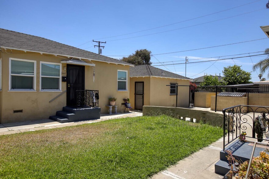 More Photos Of 6438 E Olympic Blvd, East Los Angeles Apartments For Sale