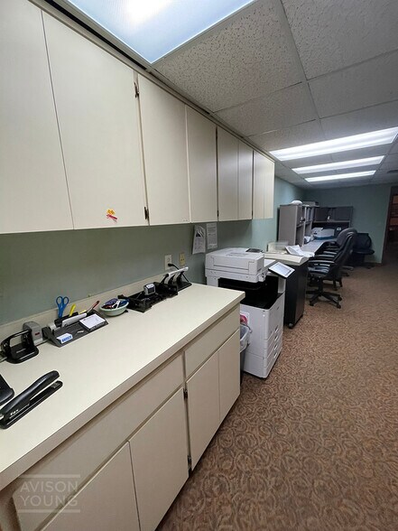 More Photos Of 2315 Curry Ford Rd, Orlando Office For Lease