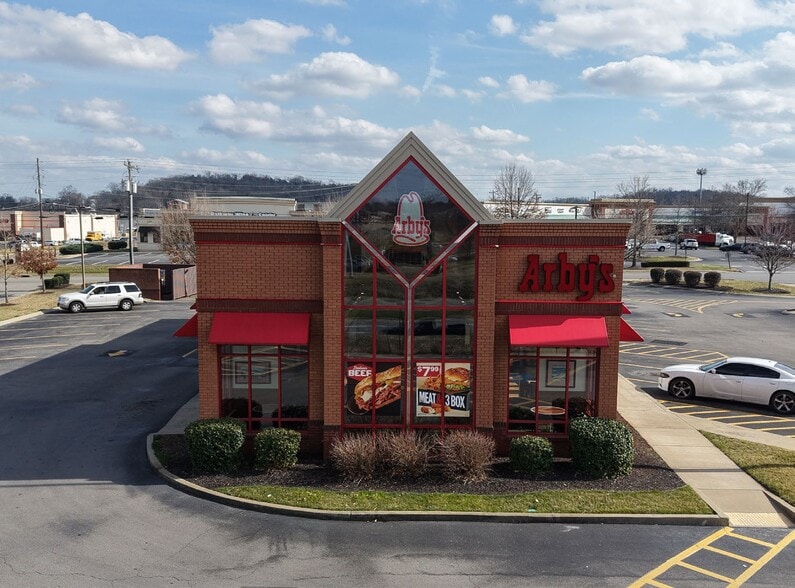 More Photos Of 489 Sam Ridley Pky, Smyrna Fast Food For Lease