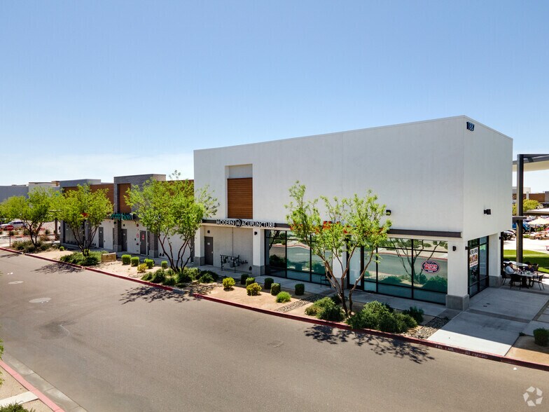 More Photos Of 1887 E Williams Field Rd, Gilbert General Retail For Sale