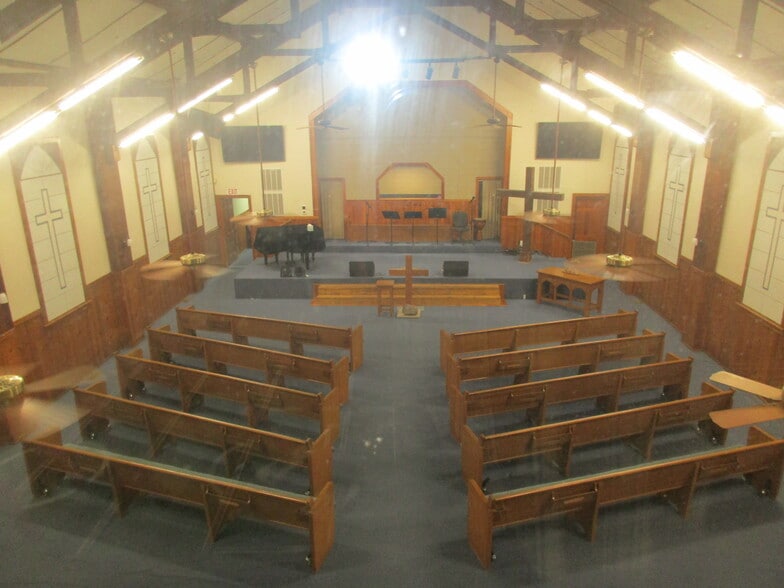 More Photos Of 4501 W 8th St, Tulsa Religious Facility For Sale