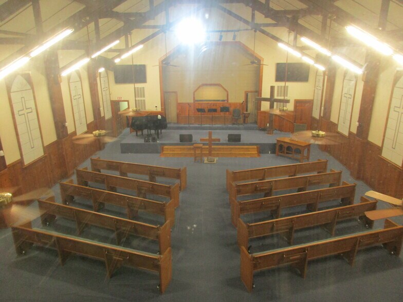 More Photos Of 4501 W 8th St, Tulsa Religious Facility For Sale