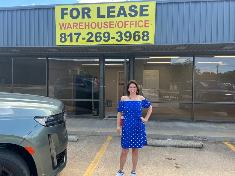 More Photos Of 1018 W Main St, Arlington Medical For Lease