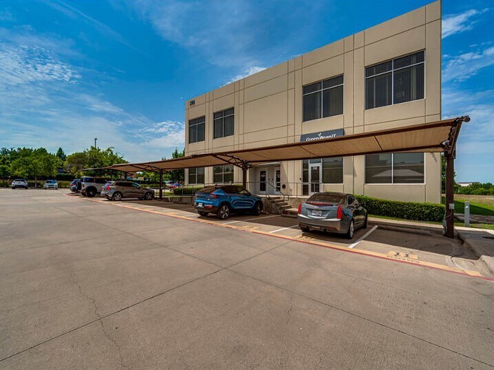 More Photos Of 1301 Municipal Way, Grapevine Office For Lease
