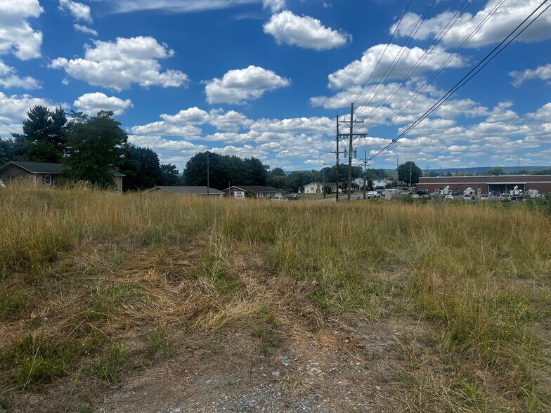 More Photos Of Tavern, Martinsburg Land For Sale