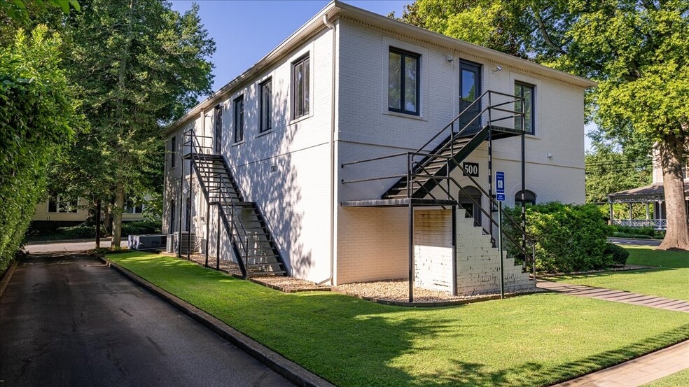 More Photos Of 500 N Milledge Ave, Athens Office For Lease