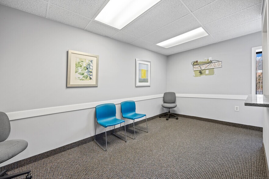 More Photos Of 350 S Main St, Cheshire Medical For Sale