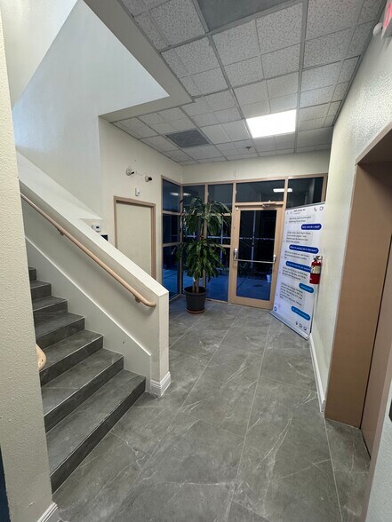 More Photos Of 3025 W Sahara Ave, Las Vegas Medical For Sale