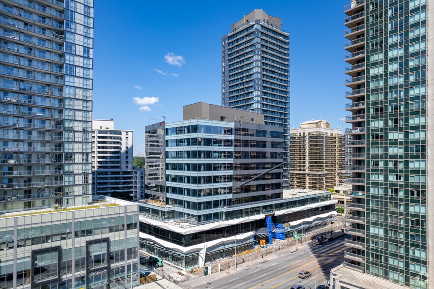 More Photos Of 5250 Yonge St, Toronto Apartments For Sale