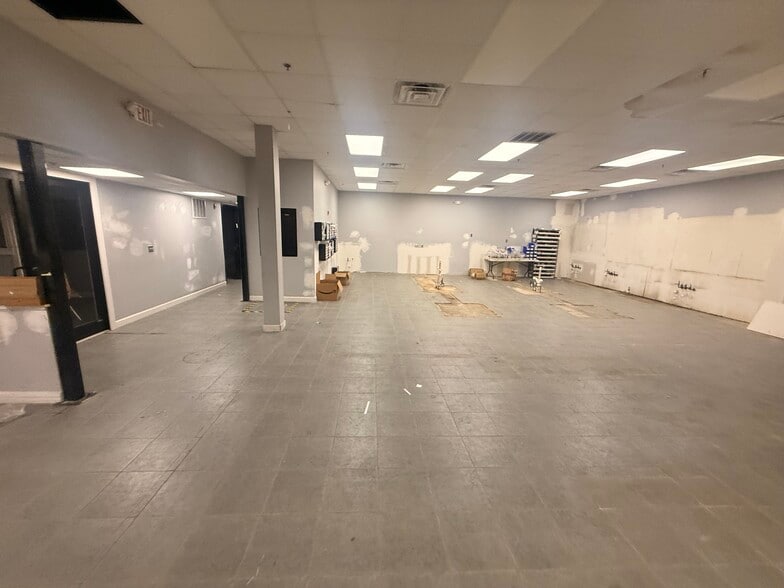 More Photos Of 230 Marion Ave, Linden Research And Development For Sale
