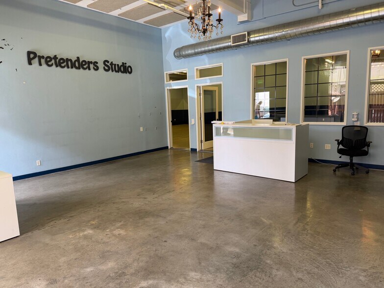 More Photos Of 1438-1444 9th St, Santa Monica Loft Creative Space For Lease
