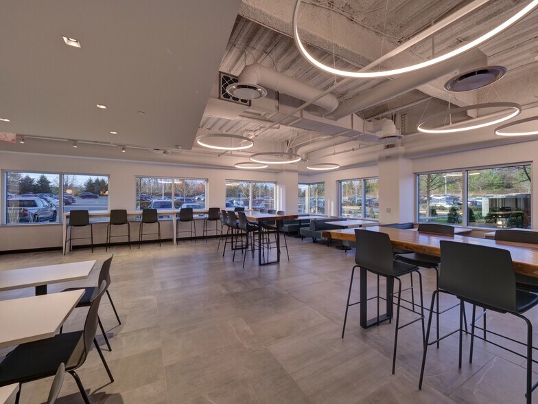 More Photos Of 1 University Square Dr, Princeton Office For Lease