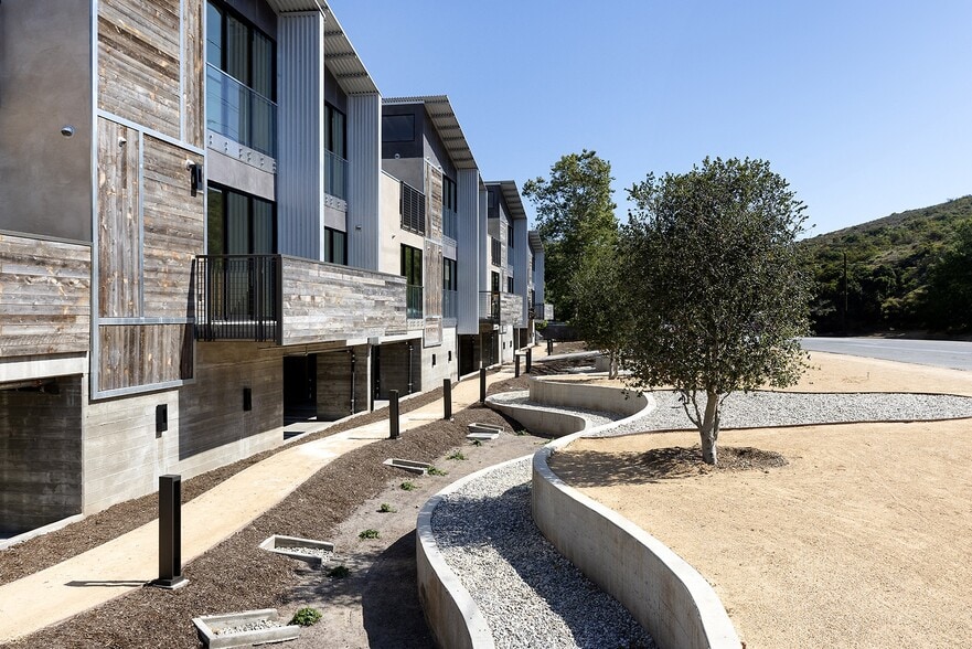 More Photos Of 20412 Laguna Canyon Rd, Laguna Beach Apartments For Sale