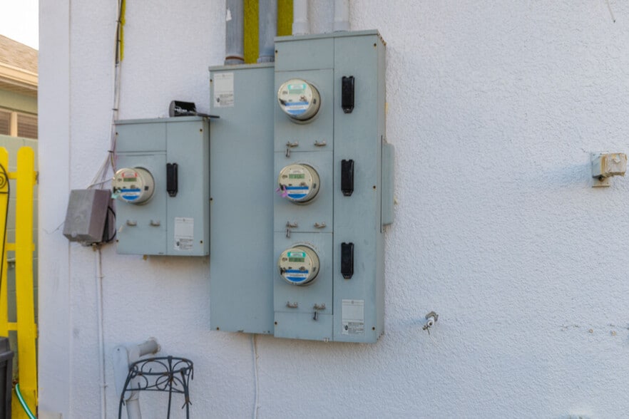 More Photos Of 7900 N Atlantic Ave, Cape Canaveral General Retail For Lease