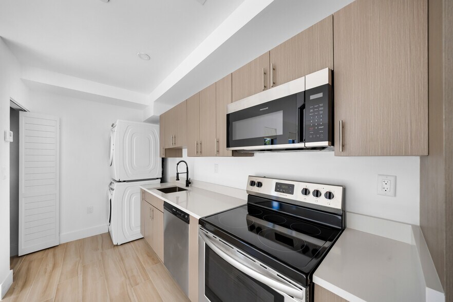 More Photos Of 1335 SW 4 St, Miami Apartments For Sale