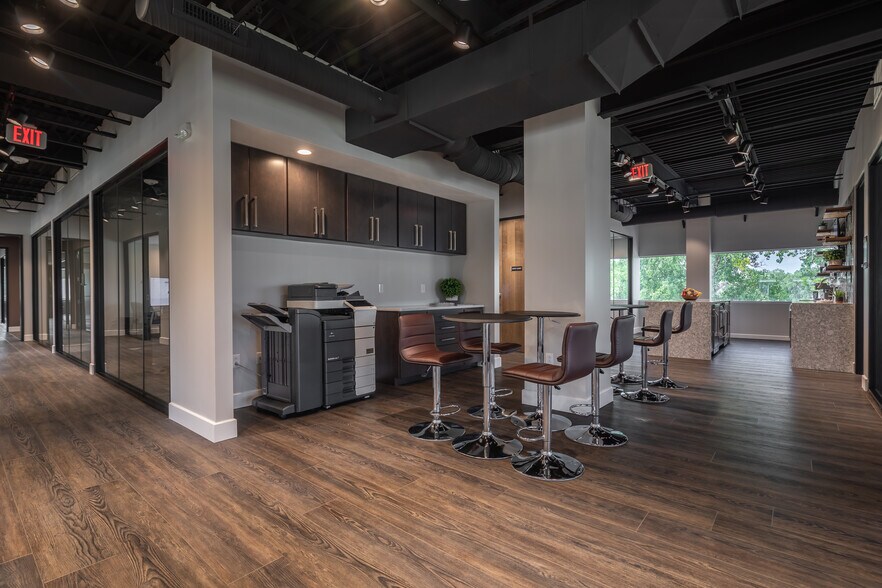 More Photos Of 7200 Center St, Mentor Office For Lease