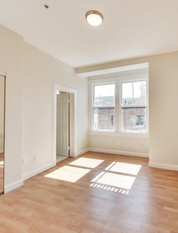More Photos Of 135-139 8th St, San Francisco Apartments For Sale
