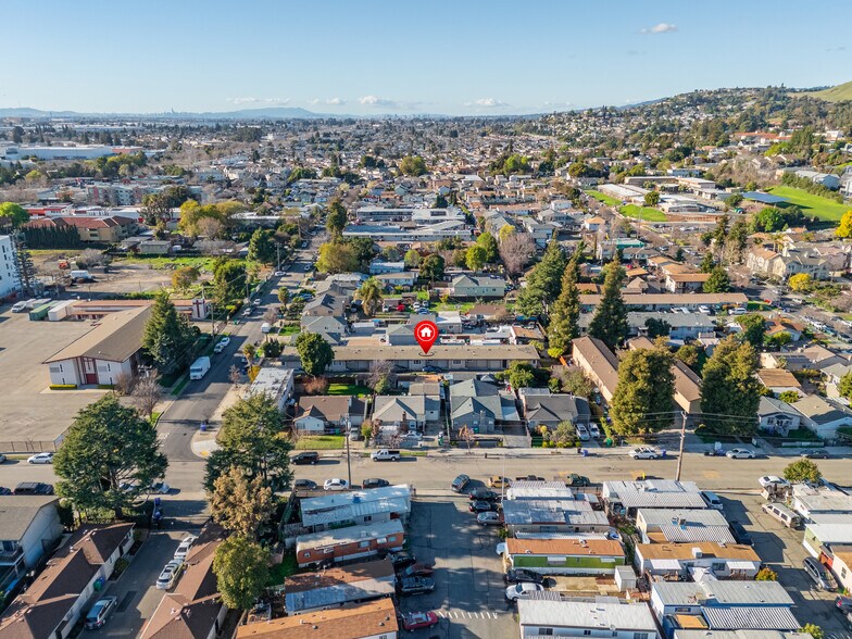 More Photos Of 16118-16152 Mateo St, San Leandro Apartments For Sale