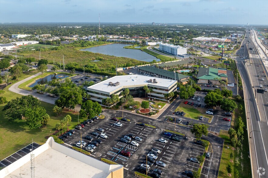 More Photos Of 604 Courtland St, Orlando Office Residential For Lease
