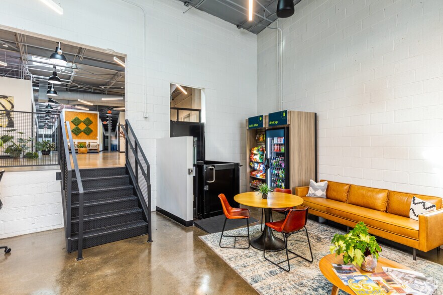 More Photos Of 1806 Summit Ave, Richmond Coworking Space