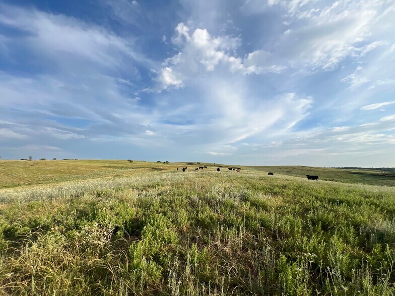 More Photos Of 10807 N 1960 Rd, Elk City Land For Sale