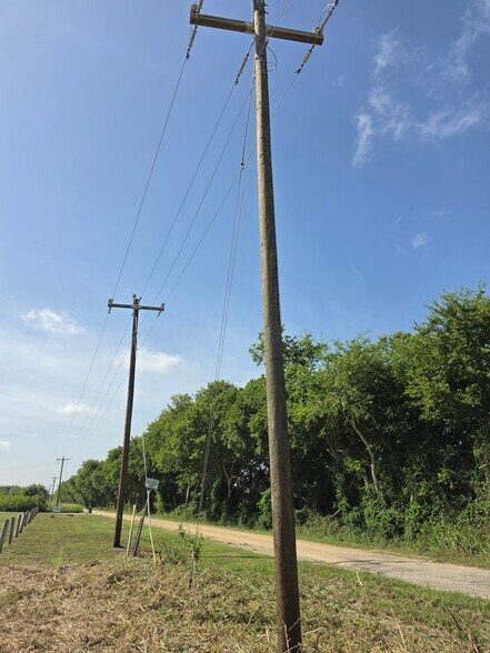 More Photos Of 630 County Road 452, Eddy Land For Sale
