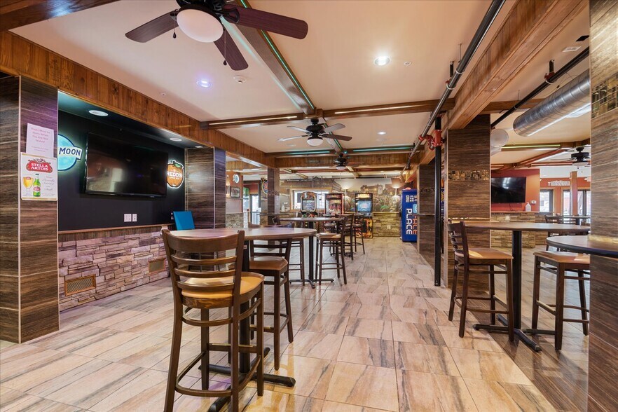 More Photos Of 728 Court St, Utica Restaurant For Sale