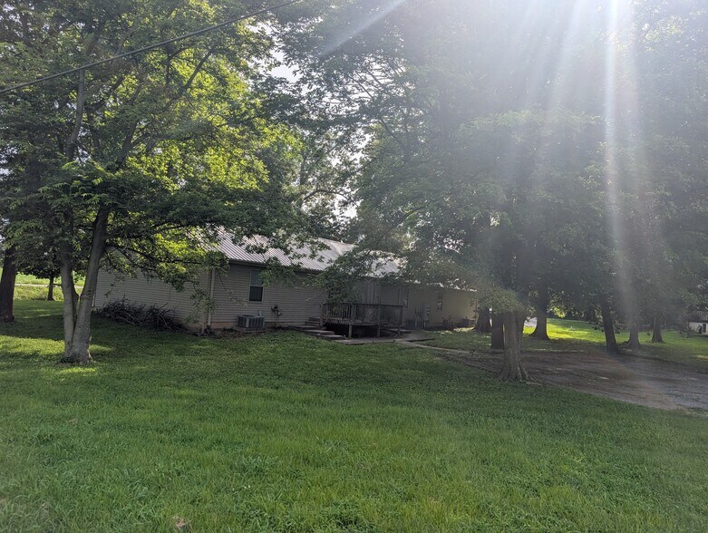 More Photos Of 34 Amy Lynn Dr, Kevil Specialty For Sale