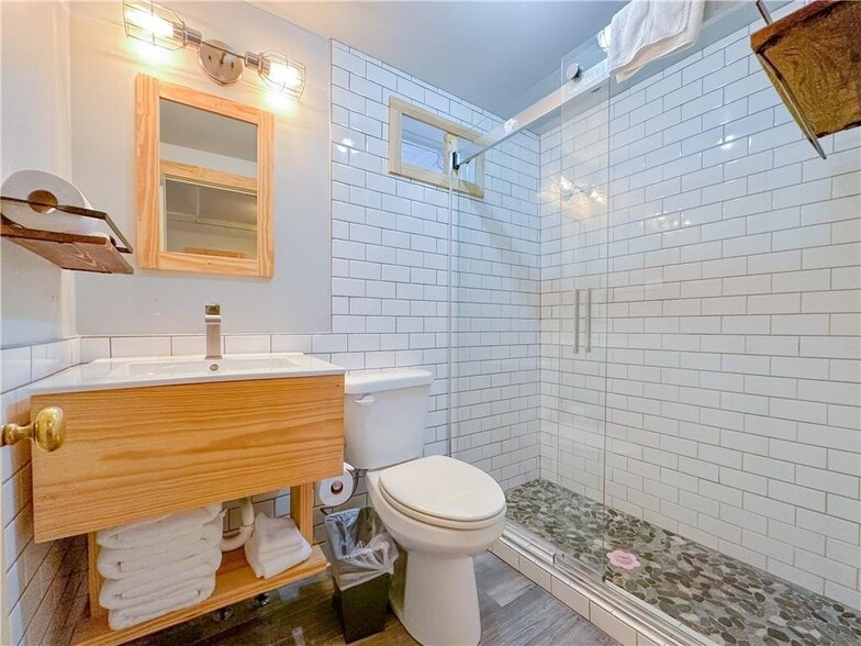 More Photos Of , Eureka Springs Unknown For Sale