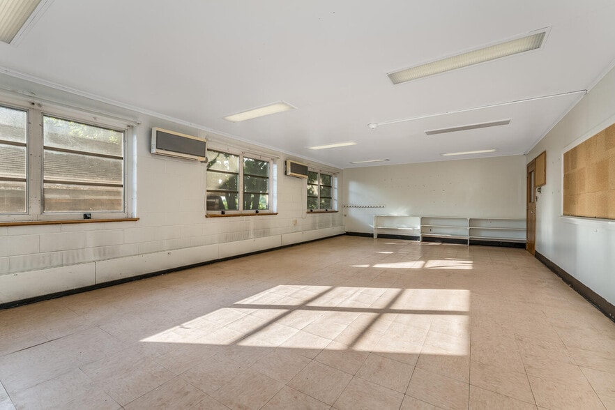 More Photos Of 278 Chambers St, Phillipsburg Religious Facility For Sale