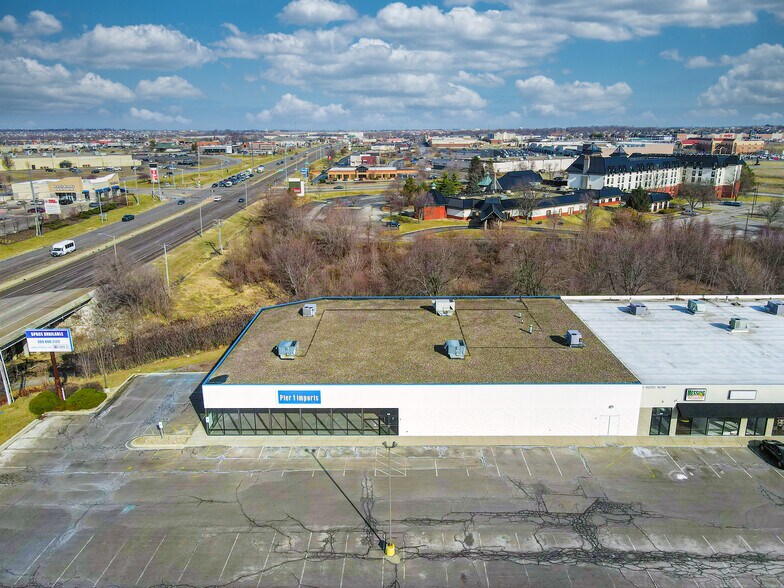 More Photos Of 1 Auto Row Dr, Bloomington Storefront Retail Office For Lease