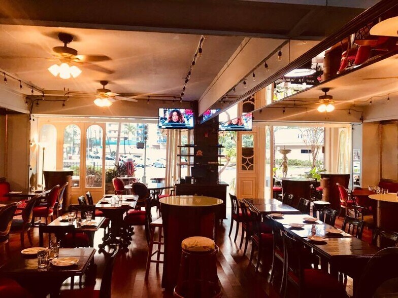 More Photos Of 1911 Kalakaua Ave, Honolulu Apartments For Lease