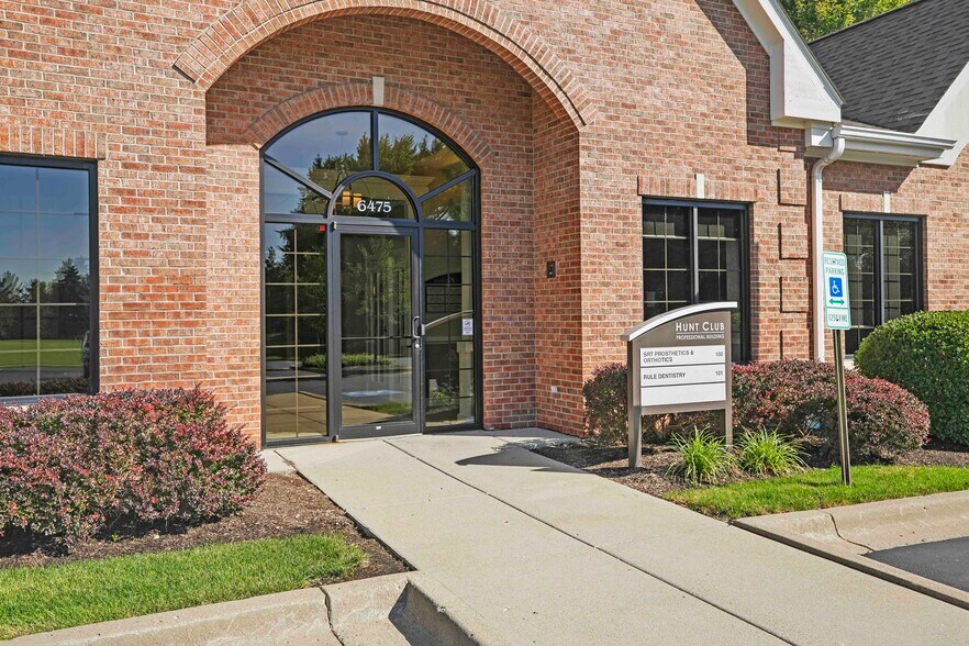 More Photos Of 6475 Washington St, Gurnee Office For Sale