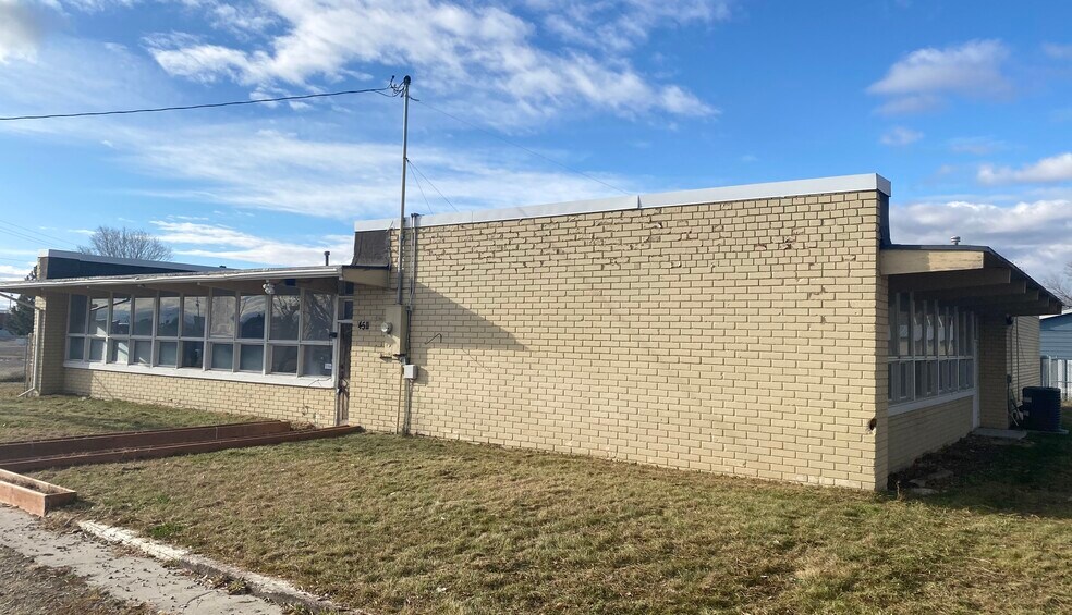 More Photos Of 4511 E Ustick Rd, Caldwell Daycare Center For Lease
