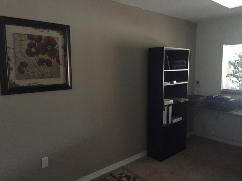 More Photos Of 1013 Marwalt Dr, Fort Walton Beach Medical For Sale