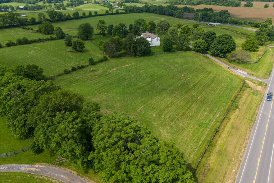 More Photos Of 1975 Georgetown Rd, Paris Lodge Meeting Hall For Sale