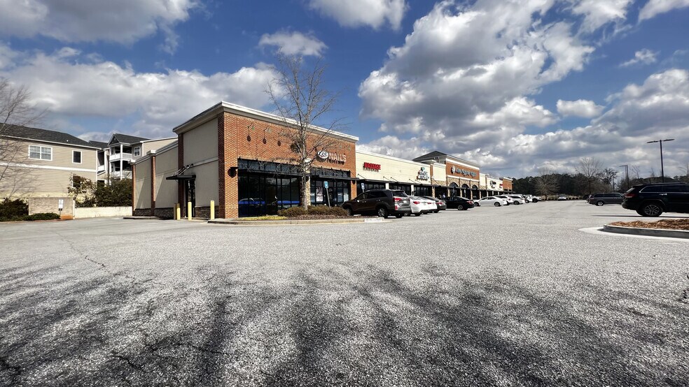 More Photos Of 6443 Zebulon Rd, Macon-Bibb General Retail For Sale