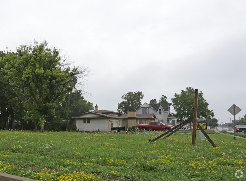 More Photos Of 4498 Ontario St, Lincoln Land For Sale